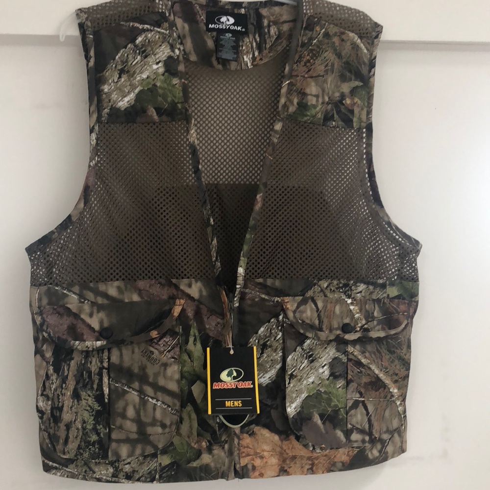 Mossy oak Vest - Picture 1 of 5